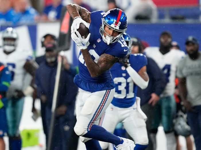 New York Giants tight end Darren Waller (12) catches a ball during the game against the Dallas Cowboys, Sunday, September 10, 2023.